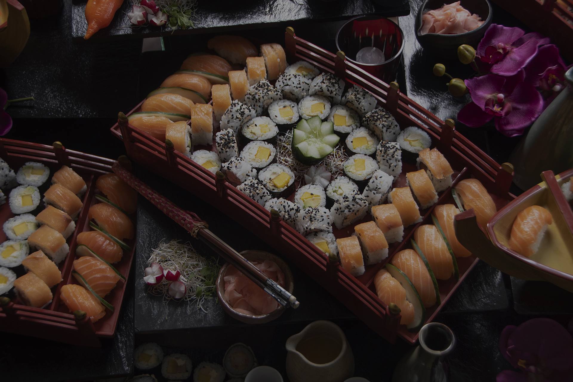 Una tabla de sushi